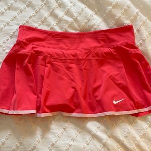 Nike tennis skirt large